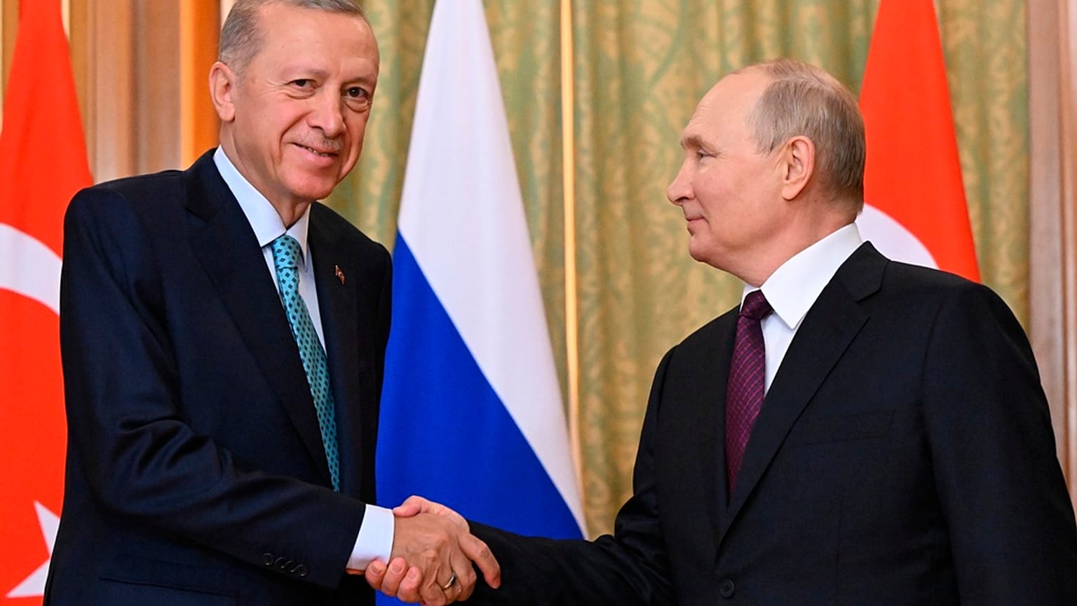 Recep Tayyip Erdogan és Vlagyimir Putyin Szocsiban