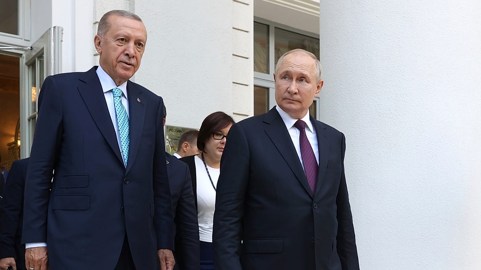 Cumhurbaşkanı Erdoğan, Soçi'de Rusya lideri Putin ile pazartesi günü bir araya geldi