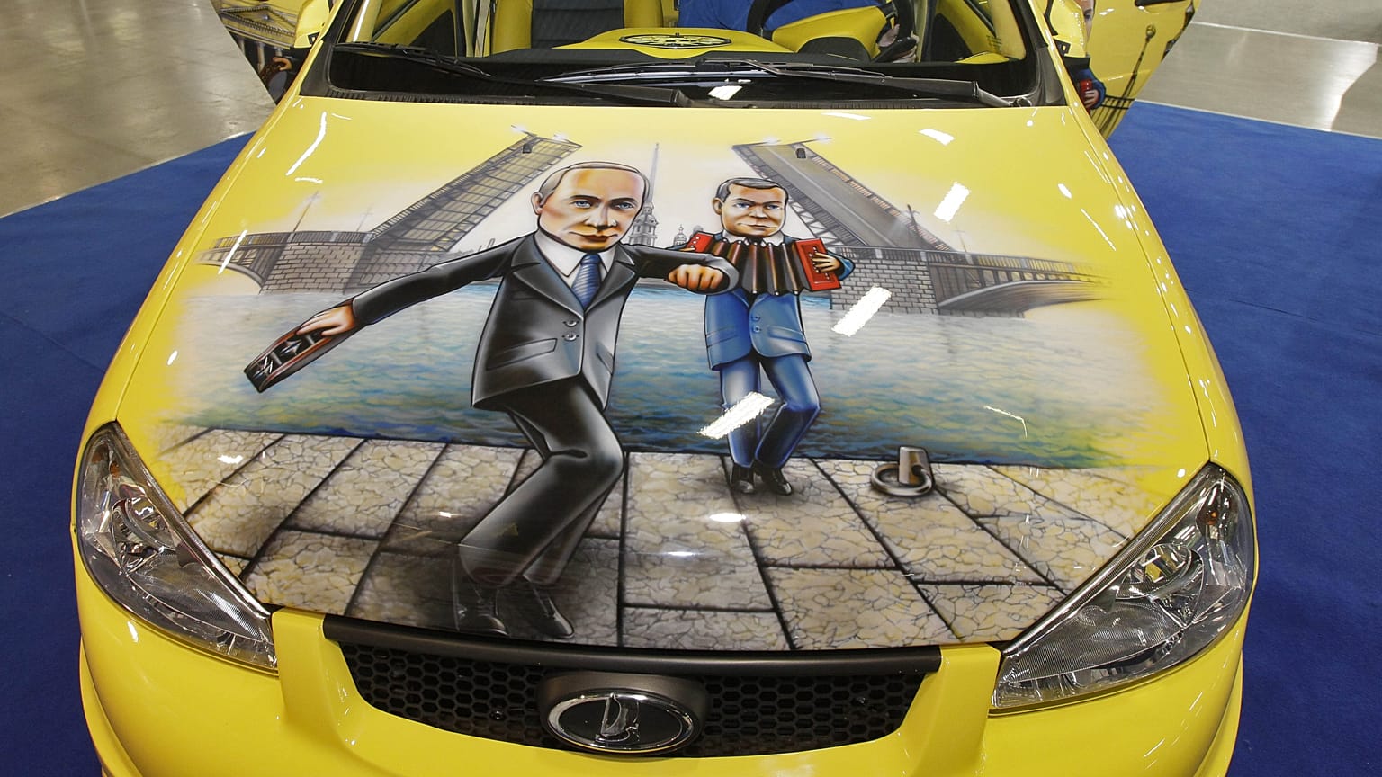 különleges fényezésű Lada Kalina 2011-ben egy orosz tuningkiállításon