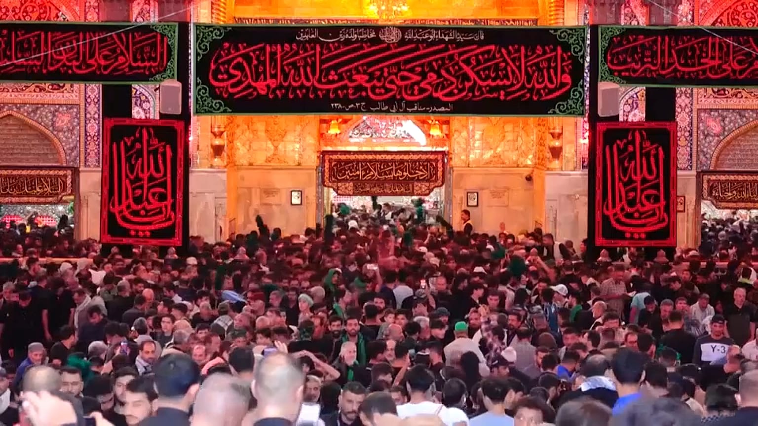 Das Ziel der Pilgerreise ist der Schrein in Karbala.