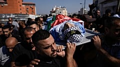 تشييع جثمان الفلسطيني إياد أبو حرب في مخيم نور شمس في الضفة الغربية المحتلة. 2023/09/05