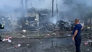 Destrozos tras el bombardeo ruso
