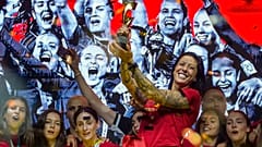 Es gibt mehr Geld für Spaniens Fußballerinnen