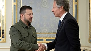 El presidente ucraniano, Volodímir Zelenski, con el jefe de la diplomacia estadounidense, Antony Blinken, en Kiev