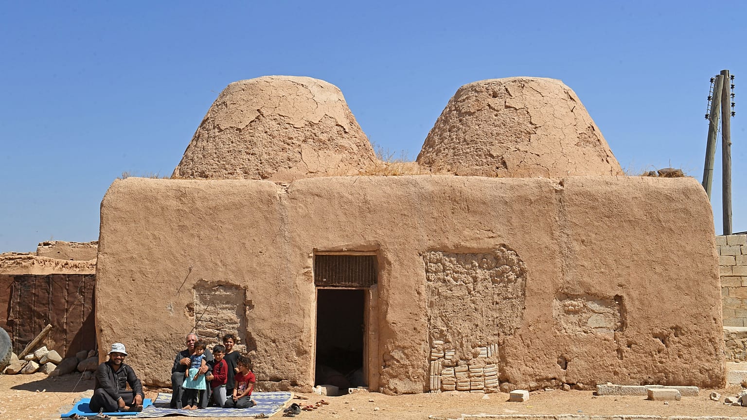 بيوت الطين التقليدية في سوريا