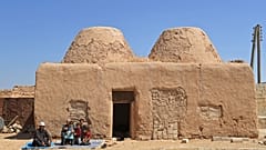 بيوت الطين التقليدية في سوريا