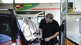 az üzemanyagárak emelkedése is rossz hatással volt az inflációs adatra