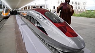 قطار سریع‌السیر اندونزی 