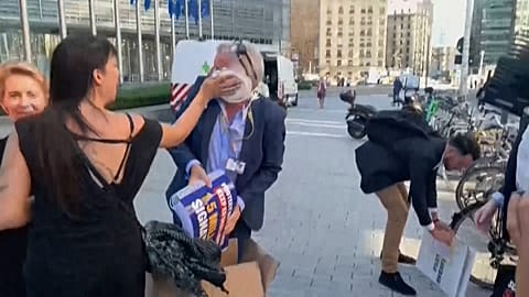 Ryanair boss hit with cream pie in Brussels