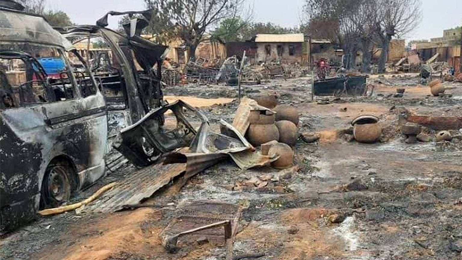 Sudan'da bir hayvan pazarı da hedef olmuştu (arşiv)