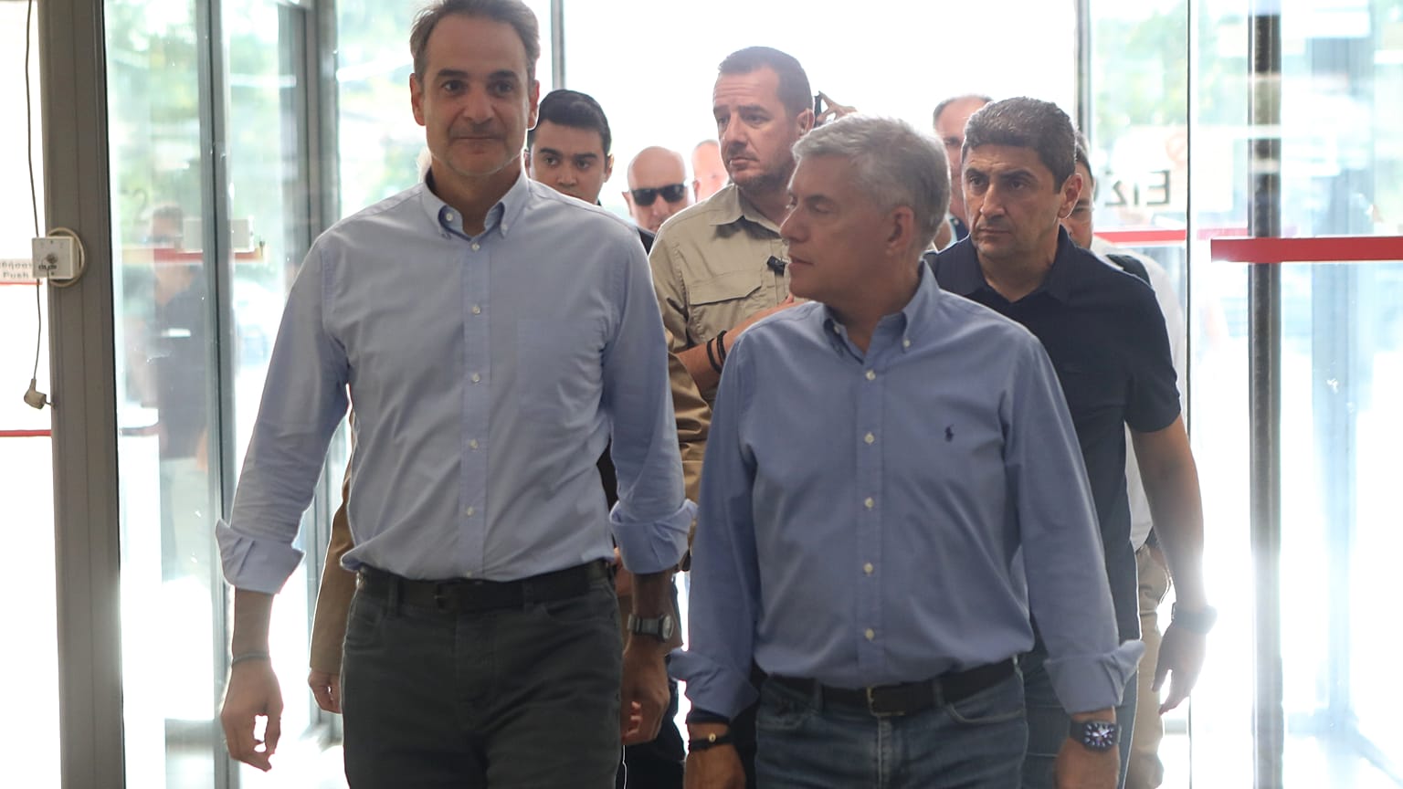 Ο πρωθυπουργός, Κυριάκος Μητσοτάκης, και ο Περιφερειάρχης Θεσσαλίας