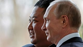Kuzey Kore Lideri Kim Jong Un ve Rusya Devlet Başkanı Vladimir Putin