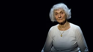 Fahidi Éva 90 évesen, a Sóvirág - avagy a létezés eufóriája című előadás próbáján 