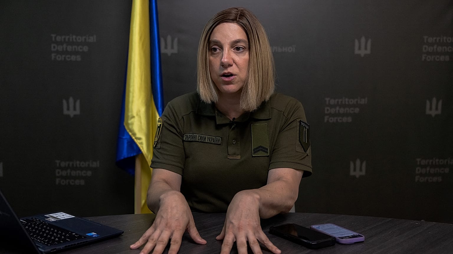 Анна Маляр на интервью в понедельник 