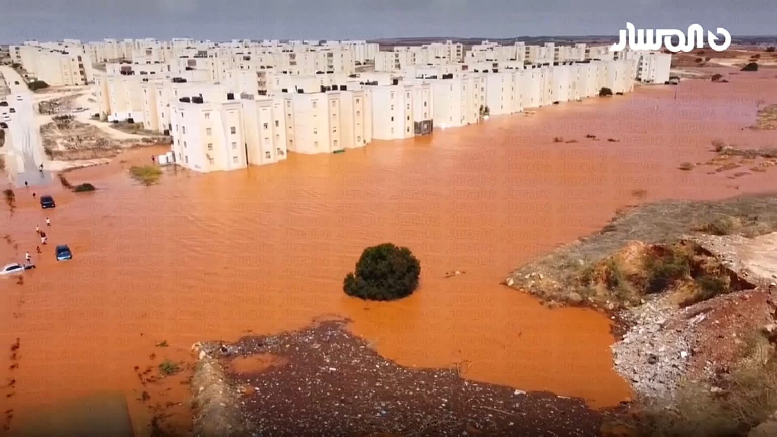 السيول تغمر شوارع مدينة المرج