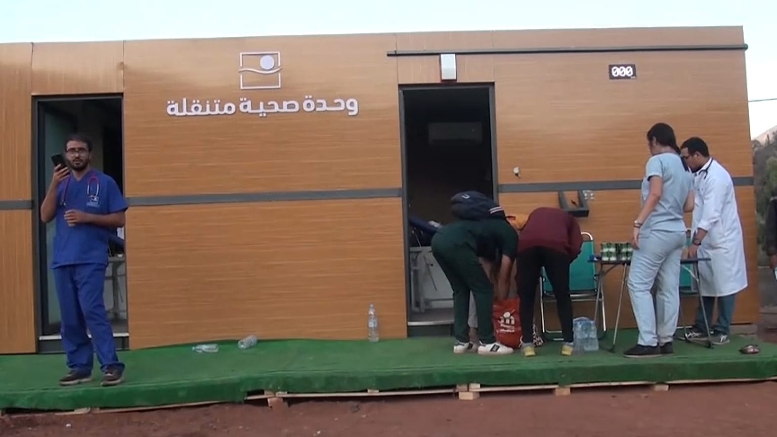 جهود الرعاية الصحية لمتضرري الزلزال