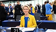 Председатель Еврокомиссии Урсула фон дер Ляйен в Европарламенте
