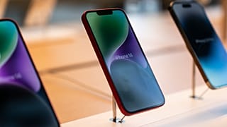Apple iPhone 14 devices on display
