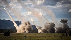 HIMARS-Systeme sind in der Lage, ATACMS-Raketen abzuschießen.