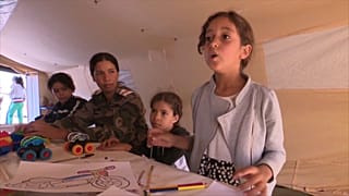 La petite Nora s'inquiète pour sa maman