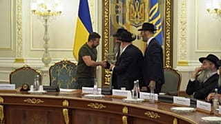Zelenskyy com representantes da comunidade judaica da Ucrânia.