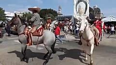 Cavalieri si diventa, "Charro" si nasce. 