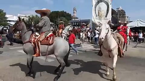 Cavalieri si diventa, "Charro" si nasce. 