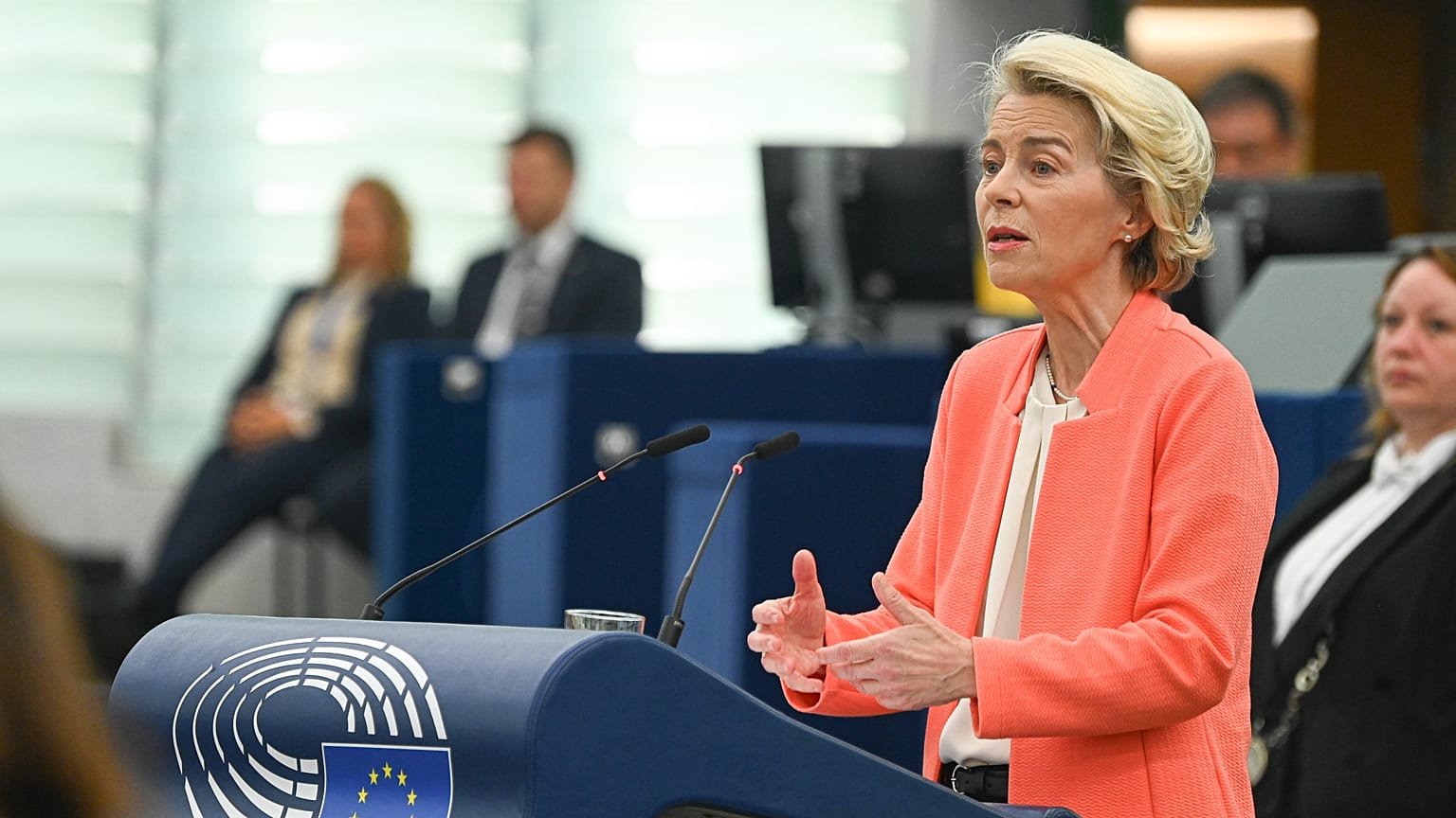 La présidente de la Commission européenne, Ursula von der Leyen, présente son discours sur l'état de l'UE