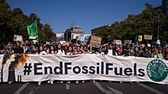 Μια νέα έκθεση ρίχνει φως στο πόσα χρήματα των φορολογουμένων δαπανώνται για την επιδότηση των ορυκτών καυσίμων.