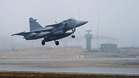 A svéd légierő JAS 39 Gripen vadászrepülőgépe