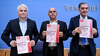 A jelentés bemutatása Berlinben, szeptember 18-án