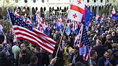 EU-párti ellenzéki tüntetés Tbilisziben, áprilisban