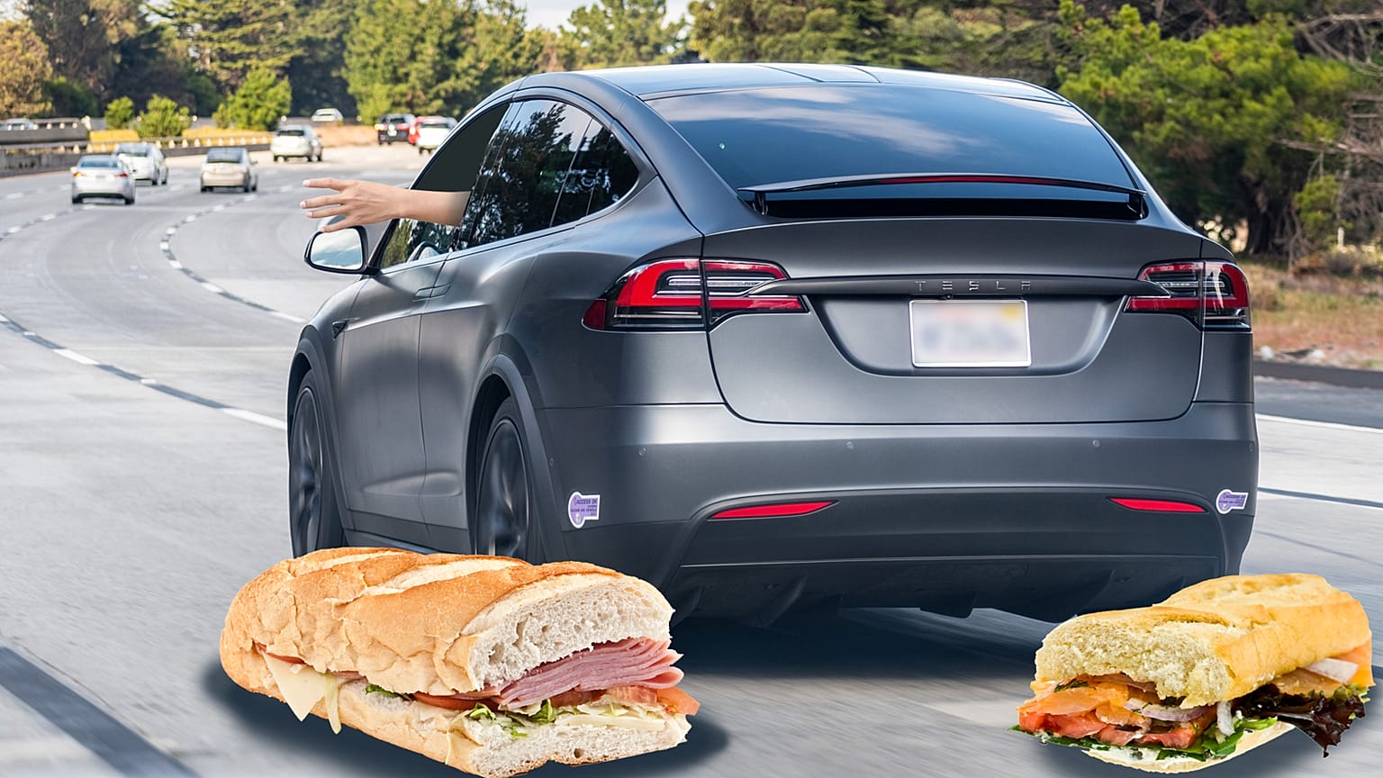 Desde hace seis meses, un misterioso conductor arroja desde su coche bocadillos sin comer en el norte de Alemania, desconcertando a los residentes.