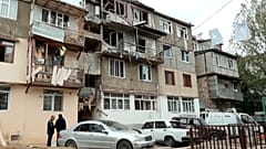 Lakóházakat is találat ért Sztyepanakertben 