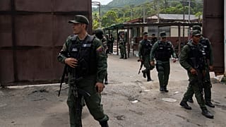 La prison de Tocoron est entièrement aux mains du Tren de Aragua. La police reste à l'extérieur. Ici, des forces de police vénézuéliennes à Caracas en juillet 2021.