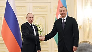 Putin, İlham Aliyev ile Dağlık Karabağ'ı görüştü