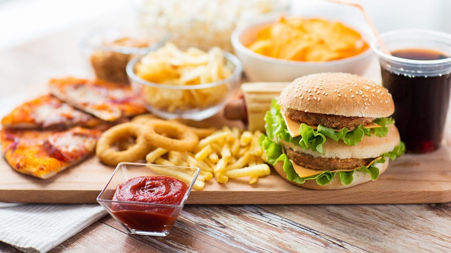 Eating ultra-processed foods, especially those with artificial sweeteners, may increase the risk of depression, a new study has revealed.