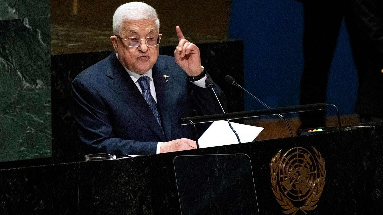الرئيس الفلسطيني محمود عباس