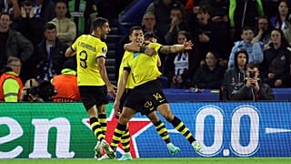 Ο Πόνσε πανηγυρίζει το 3-2 της ΑΕΚ