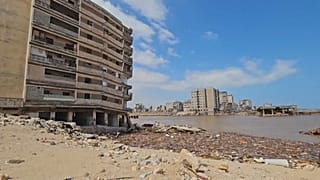 ميناء مدينة درنة الليبية بعد الاعصار 