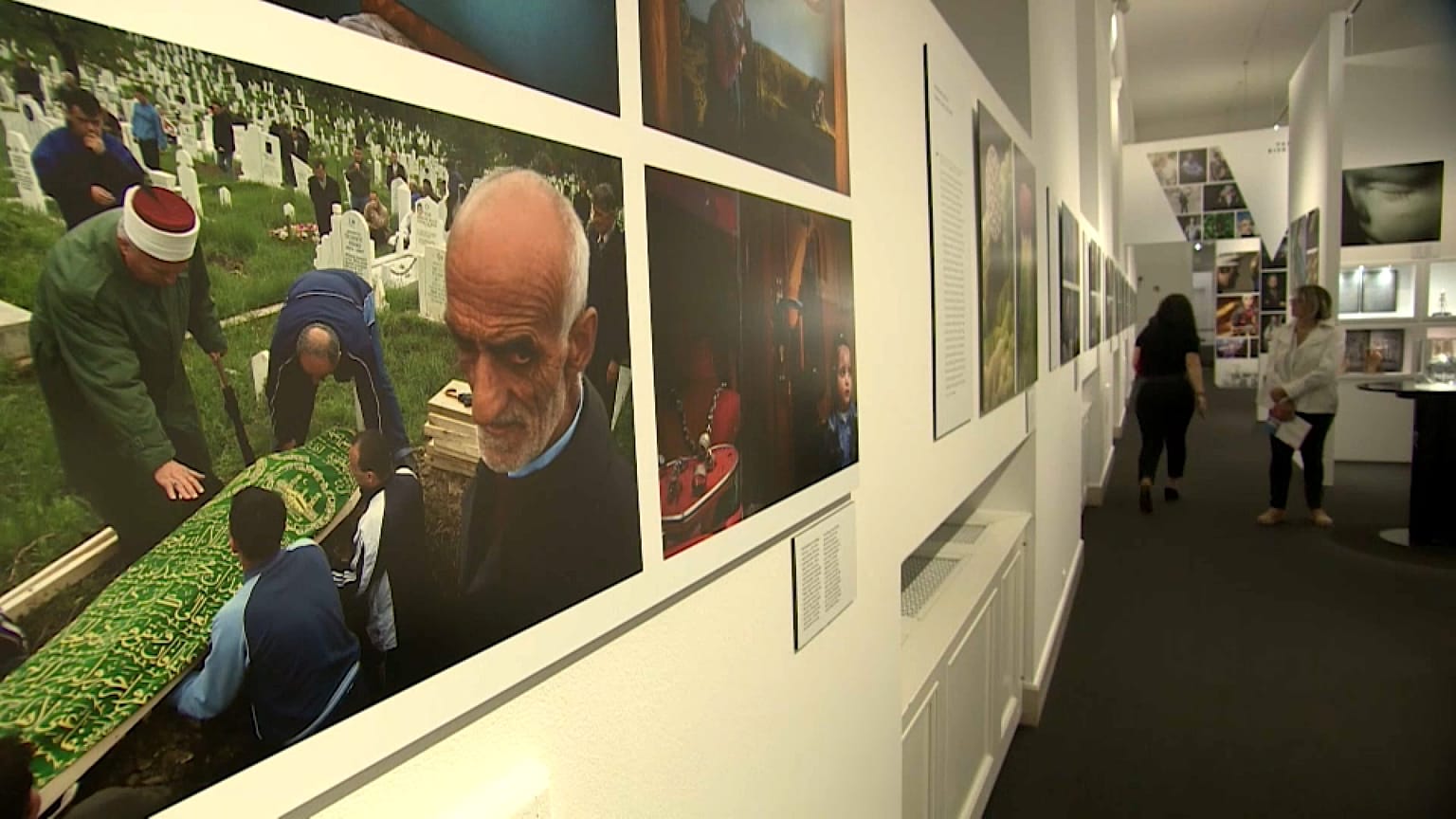 Ежегодная выставка World Press Photo в национальном музее Будапешта