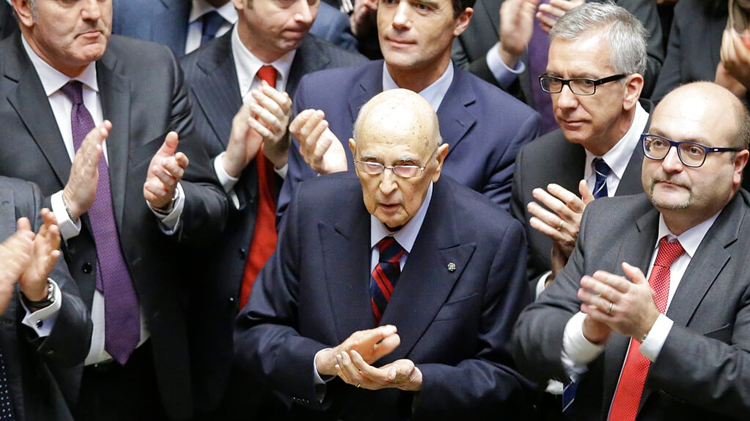 Giorgio Napolitano (en el centro) en una imagen de archivo