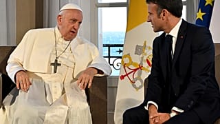 Presidente francês, Emmanuel Macron, e o Papa Francisco, em Marselha, 23 de setembro de 2023