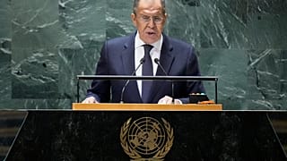 На этом фоне в российском руководстве говорят о «нереализуемости» мирного плана Зеленского