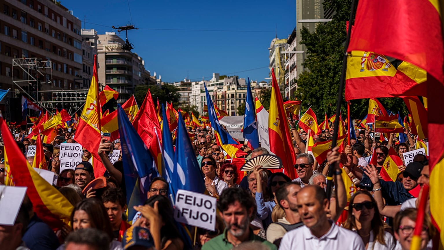 Tüntetés egy újabb katalán amnesztia ellen Madridban