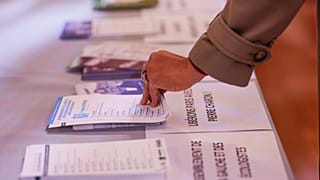 Las elecciones parciales en el Senado francés mantienen el dominio de la derecha.