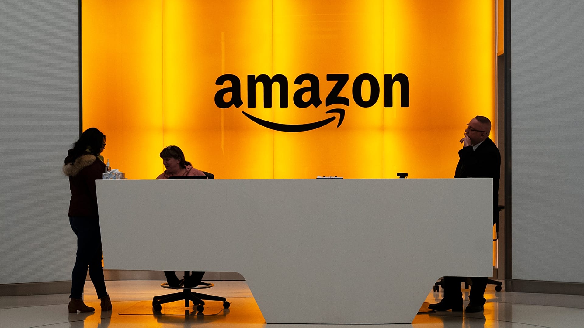Amazon to invest up to $4 billion in AI company Anthropic | Euronews