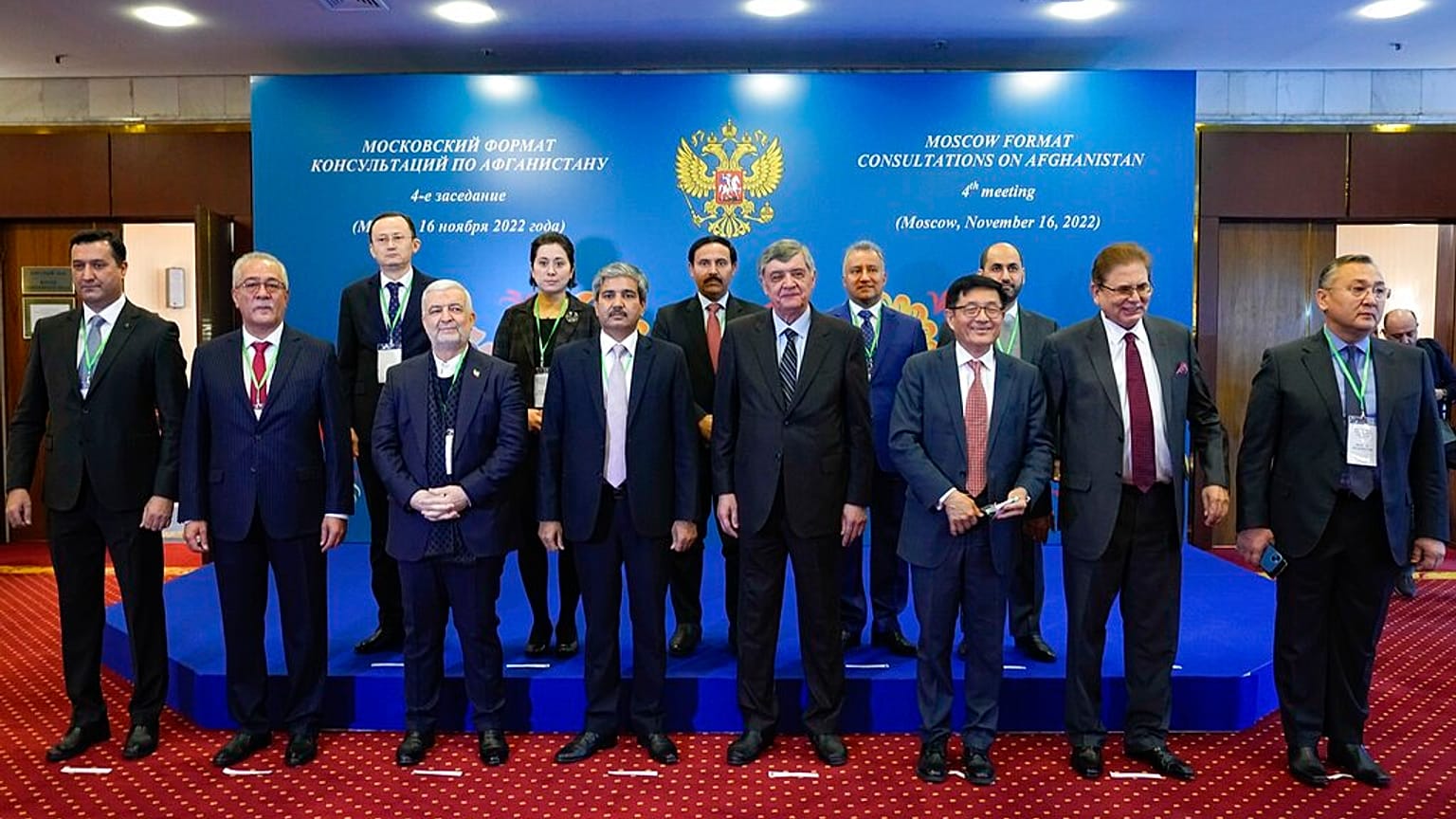 Rusia acoge conversaciones sobre Afganistán en las que participan representantes de los talibanes, de otras fuerzas políticas afganas y de países vecinos. Noviembre de 2022.