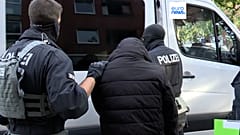 An der Razzia am Dienstag waren 350 Polizeikräfte in 5 Bundesländern beteiligt.