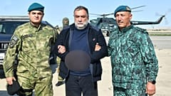 Der frühere Regierungschef Berg-Karabachs ist an der Grenze zu Armenien festgenommen worden